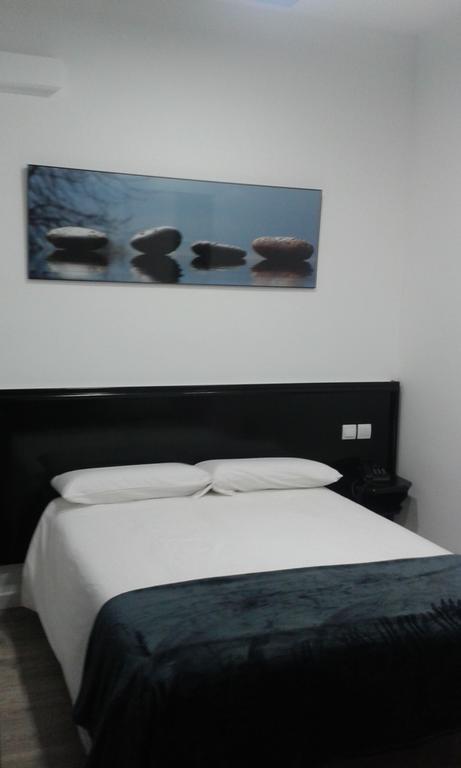 Hostal Buenos Aires Madri Quarto foto